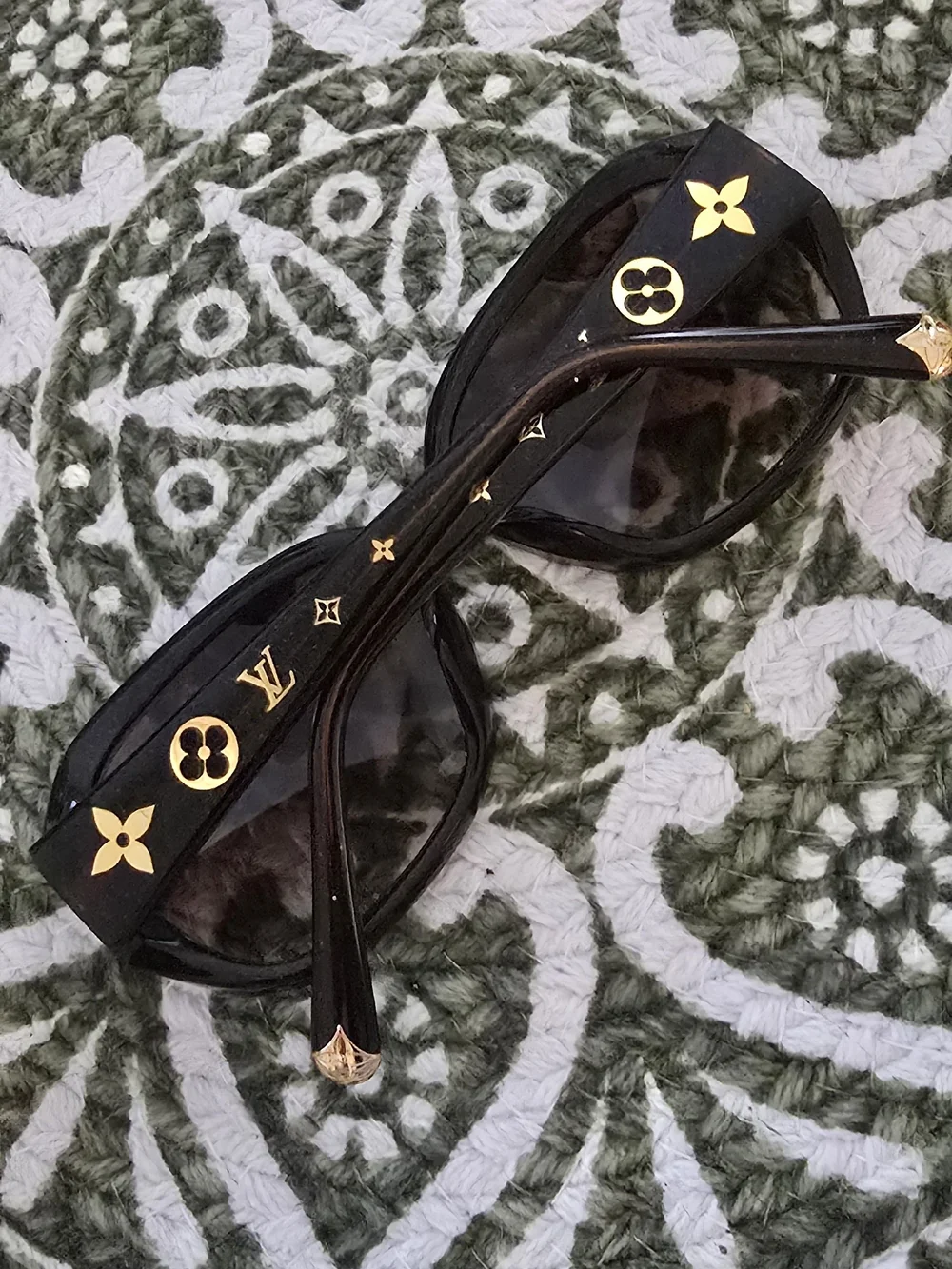 Louis Vuitton Vintage Wide Sunglasses With Glitter Detail